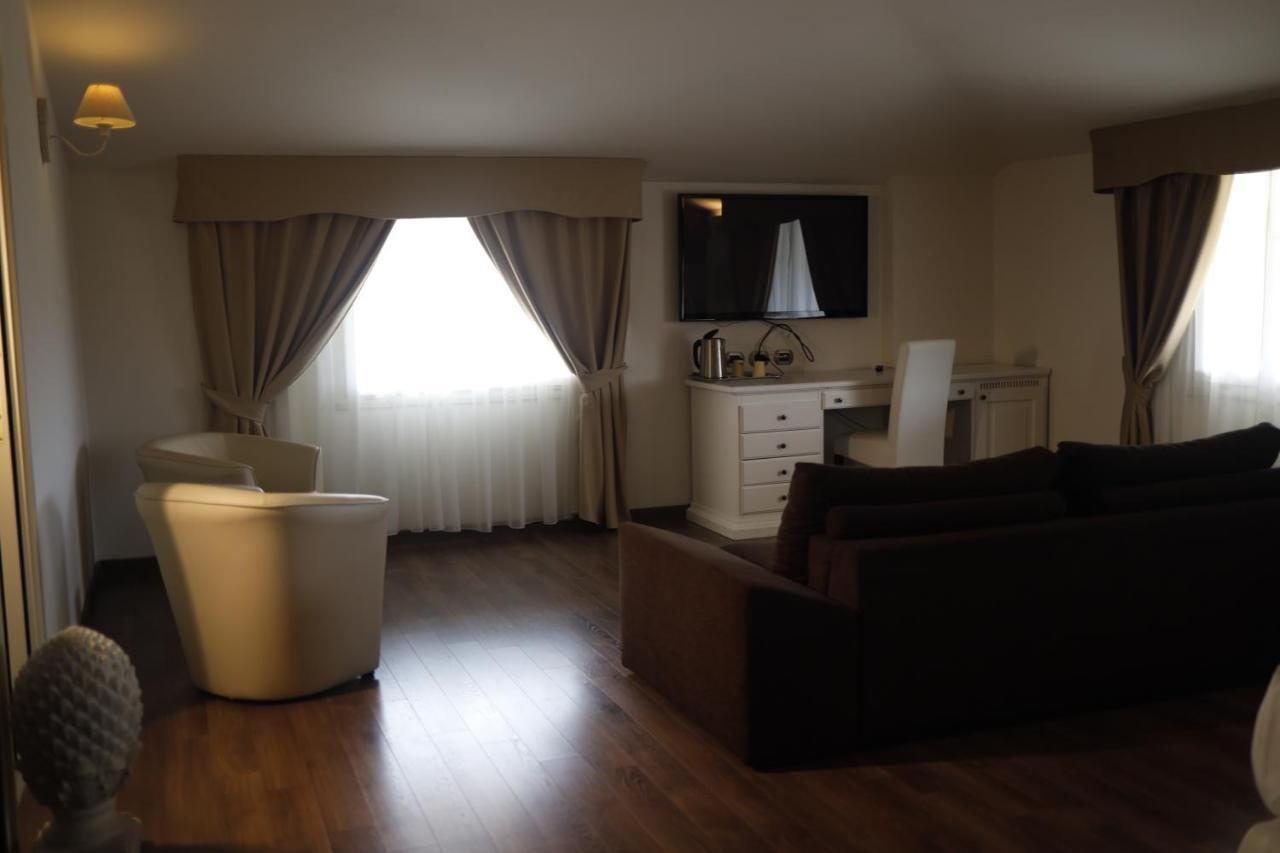 Virginia Resort & Spa - Adults Only Monteforte Irpino 外观 照片