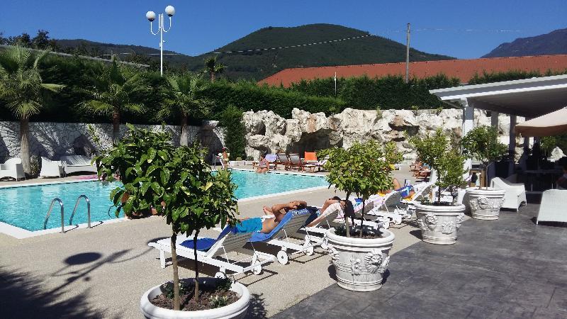 Virginia Resort & Spa - Adults Only Monteforte Irpino 外观 照片